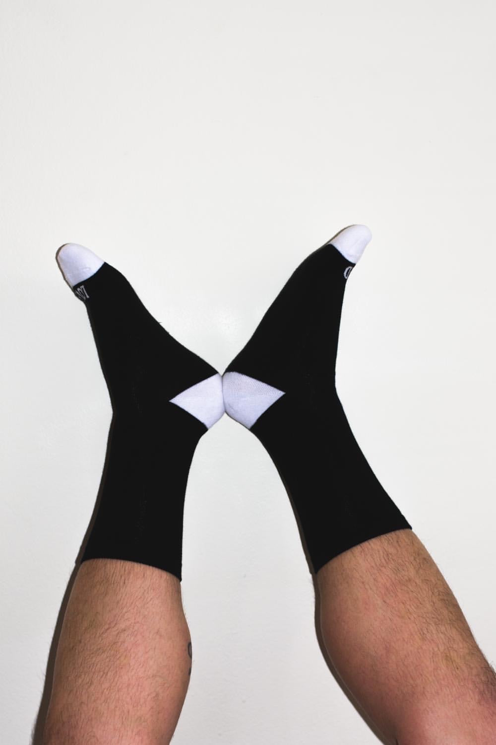 Women&#39;s Spread Love Crew Socks